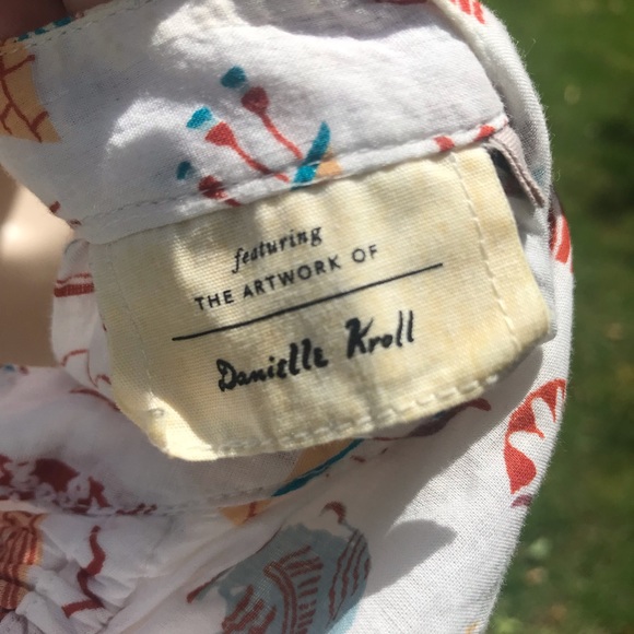 Anthropologie Sleeveless Top with artwork by Danielle Kroll EUC Size Small - Picture 5 of 8